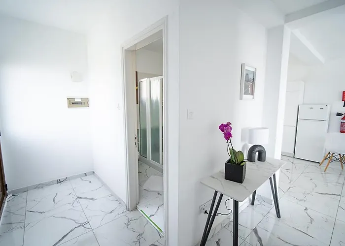 Cozy 1-bedroom Apartmán