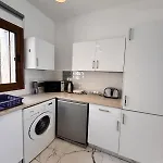 Cozy 1-bedroom