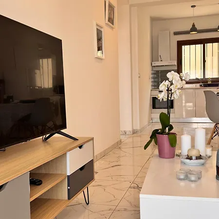 Διαμέρισμα Cozy 1-bedroom *