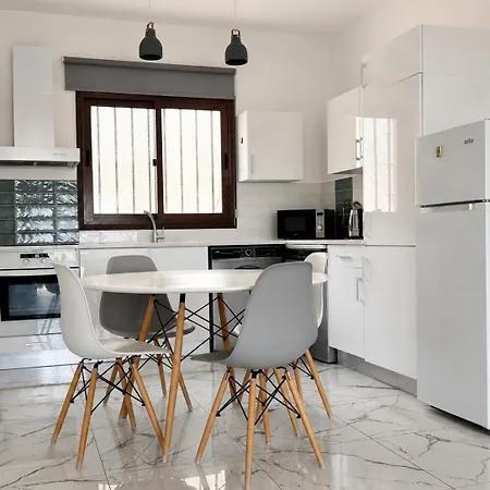 Cozy 1-bedroom Appartamento Coral Bay