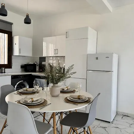 Cozy 1-bedroom